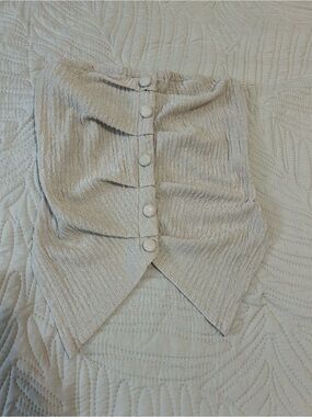 Cream Textured Button-Front Strapless Tube Top